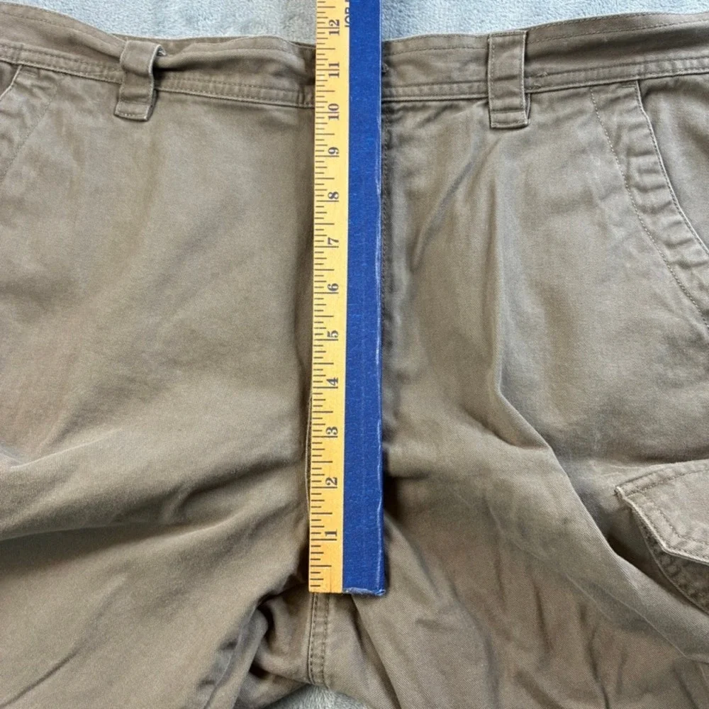 Columbia Men's Brown Cargo Shorts 34W Omni-Shade Cotton Hiking Outdoor Utility